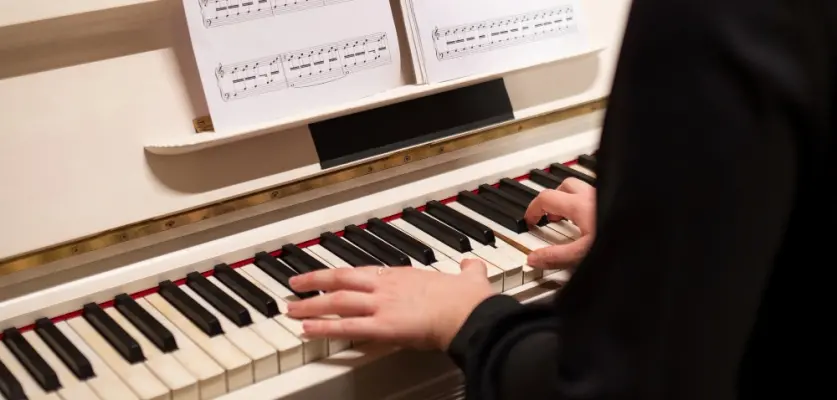 Piano Lessons for Children & Adults